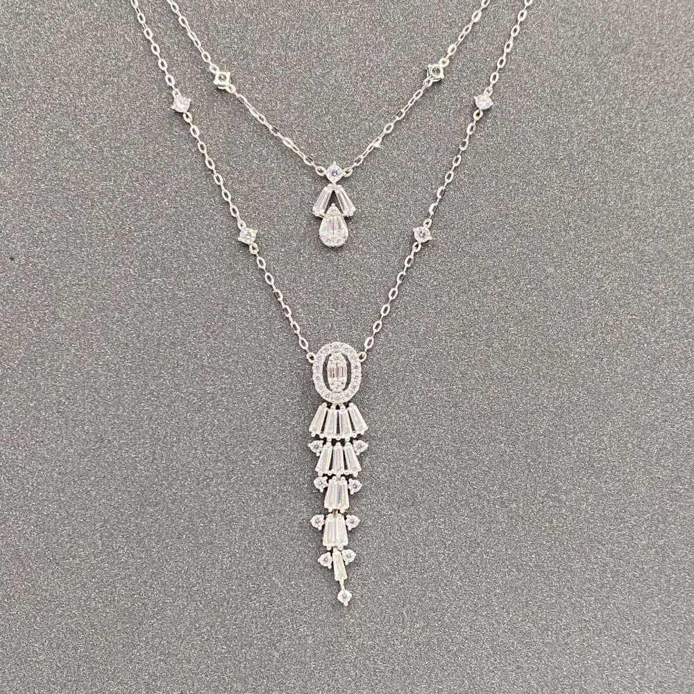 طقم ذهب عيار 18 الوزن 7 جرام