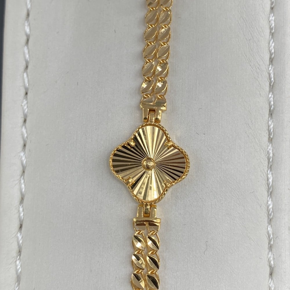 طقم ذهب عيار 21 الوزن 20.08 جرام