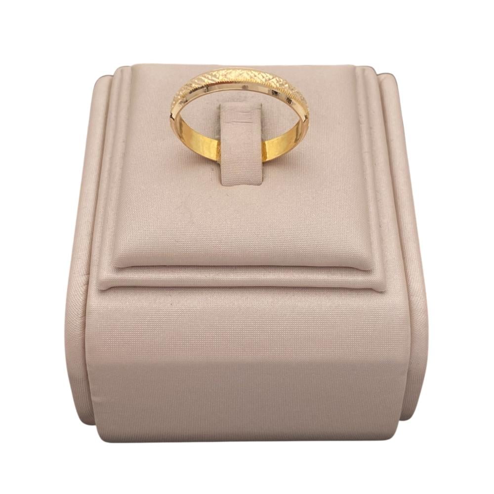 دبله ذهب عيار 21 الوزن 0.82 جرام