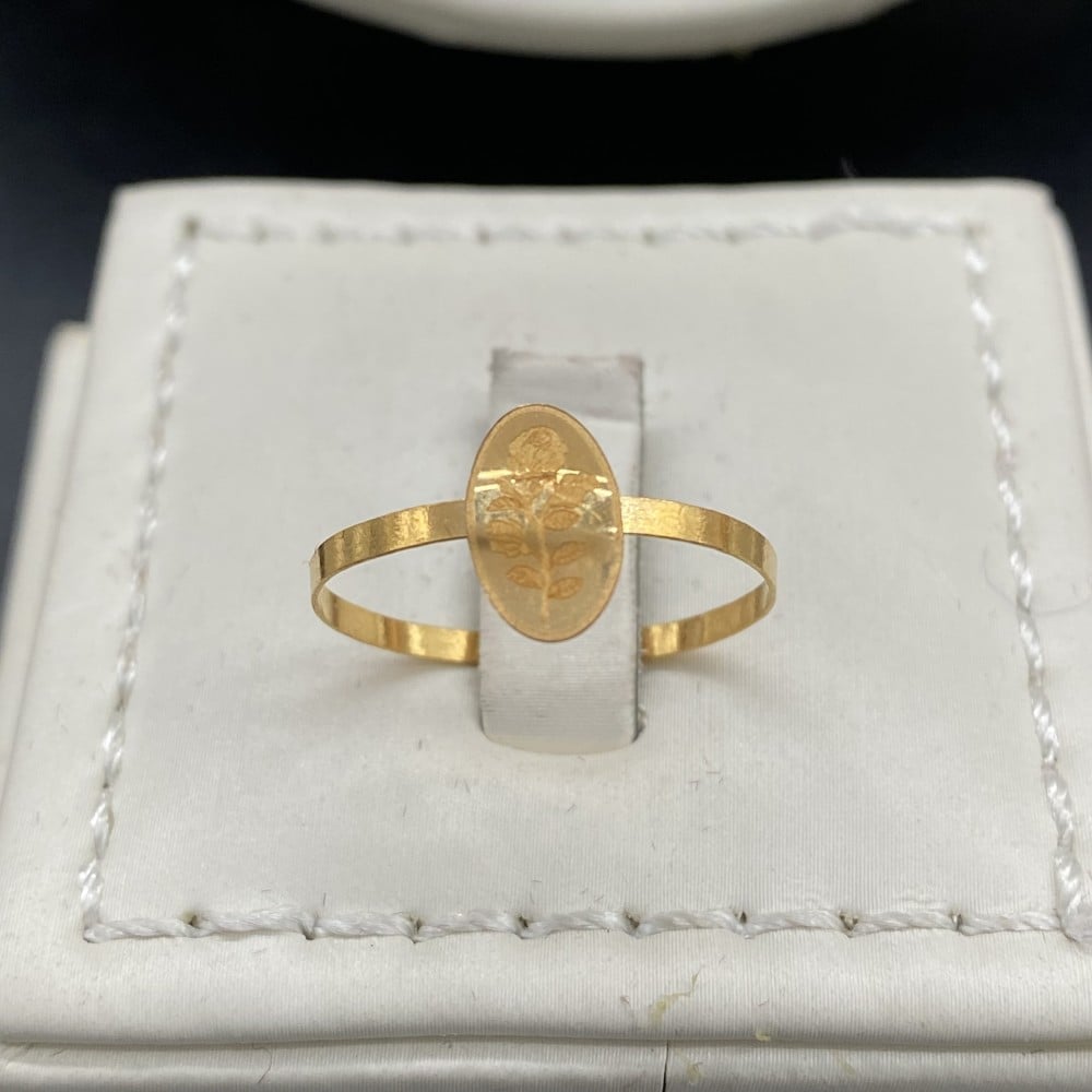 طقم ذهب عيار 21 الوزن 4.63 جرام