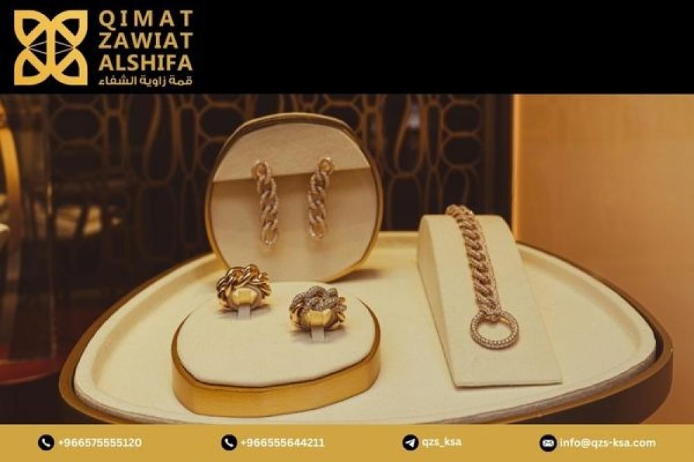 هدايا ذهب عيد الأم: اختاري الأناقة التي تعبّر عن حبك