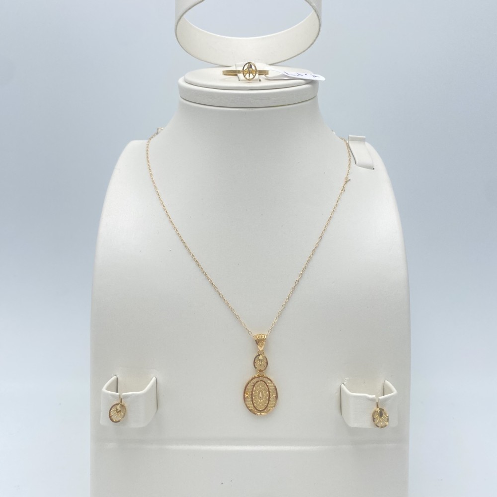 نصف طقم ذهب عيار 21 الوزن 3.4 جرام