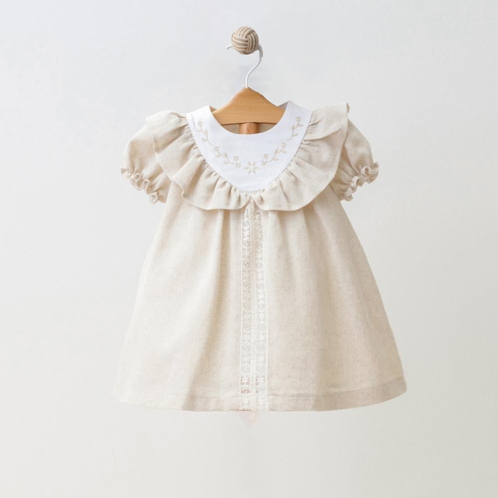 فستان صيفي أنيق بتصميم عصري