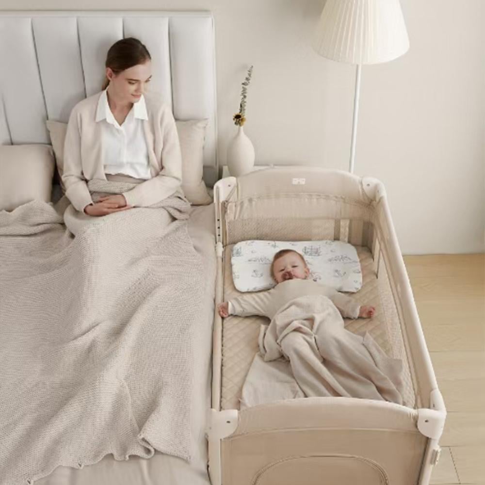 سرير ومحبس متنقل مع طاولة تغيير