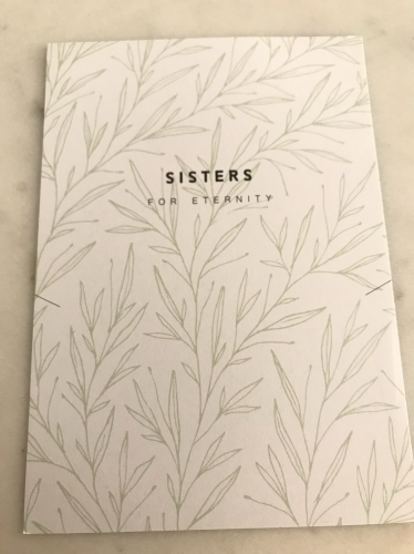 قيفت كارد - Sisters