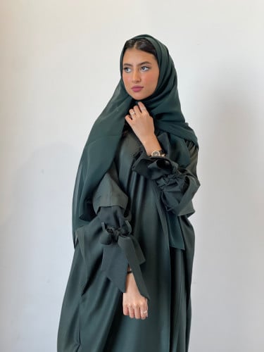 عباءة مزدنه