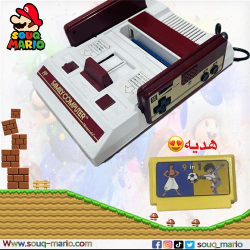 جهاز العائله الاصلي (Family Computer) مع شريط العا...