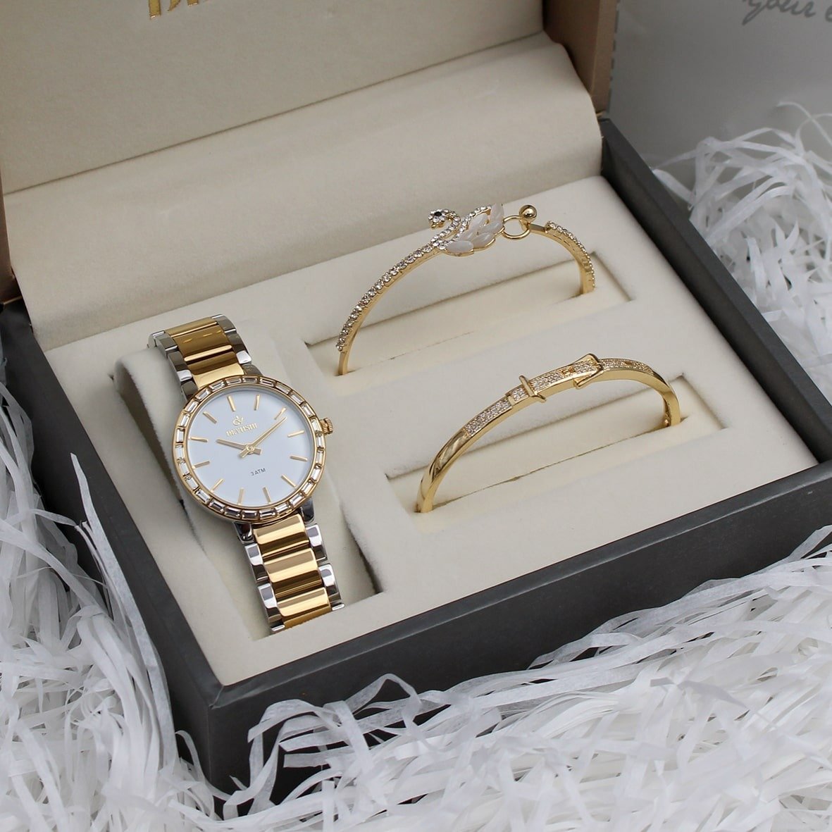 هدايا نسائية