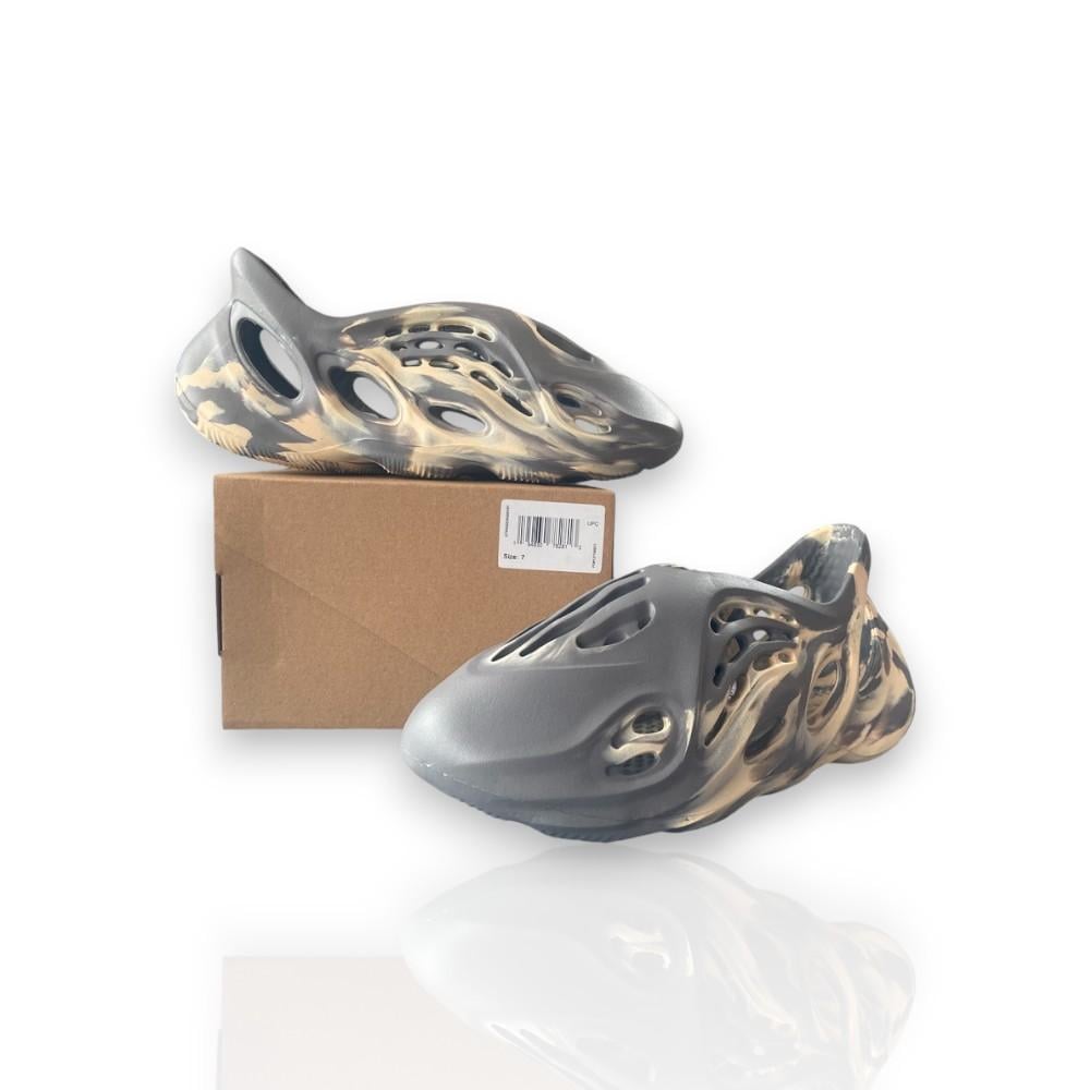 Adidas -Yeezy Boost Sandals -  أديداس