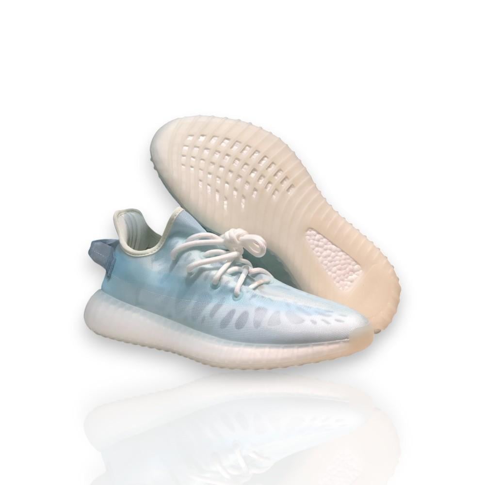 Yeezy Boost 350 V2