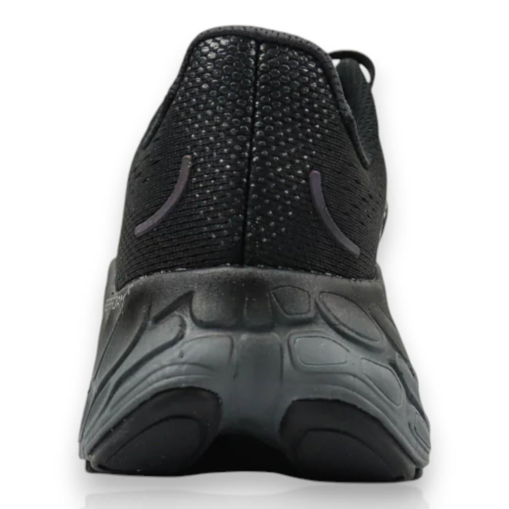 New Balance -Fresh Foam More V5- نيوبالانس