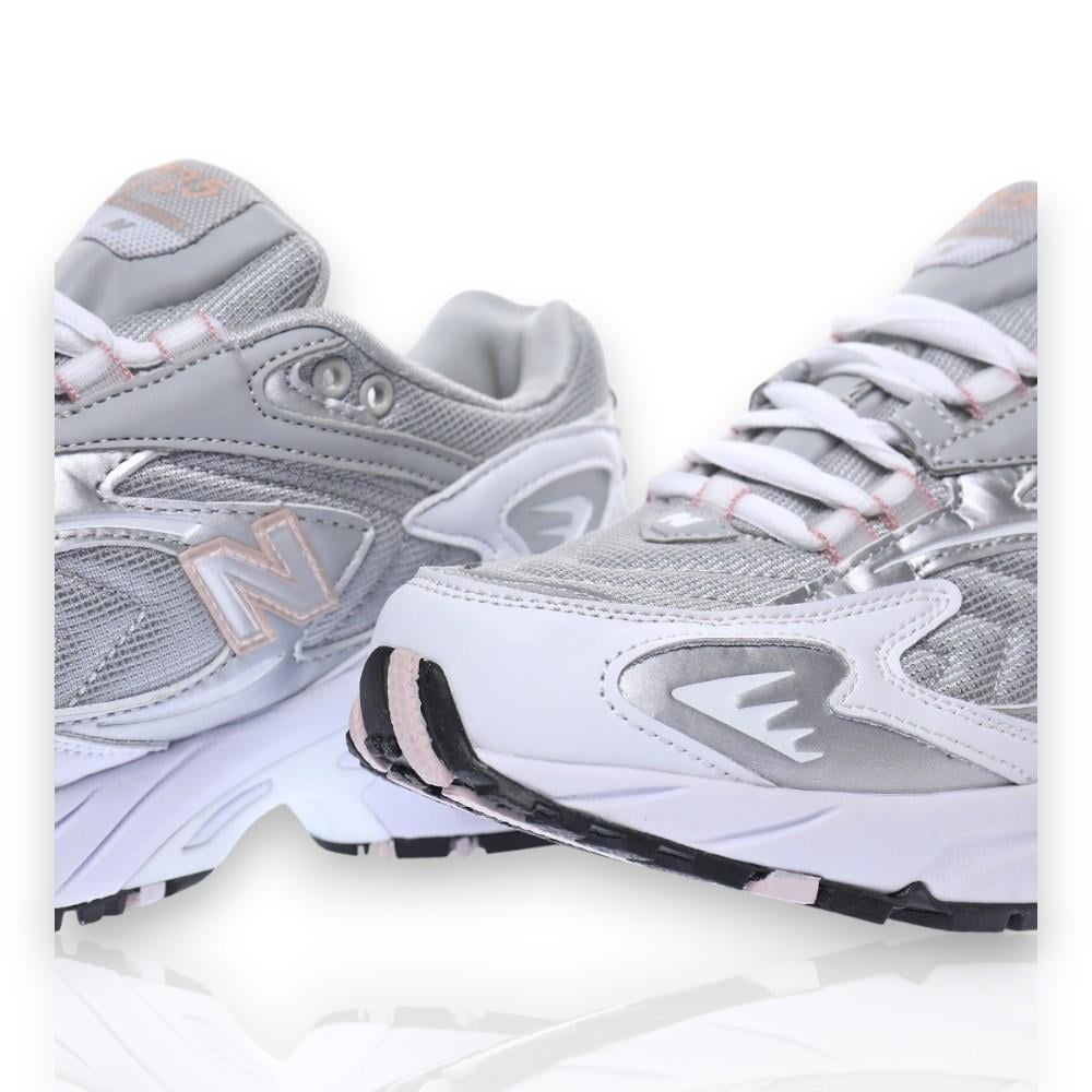 New Balance -725- نيوبالانس