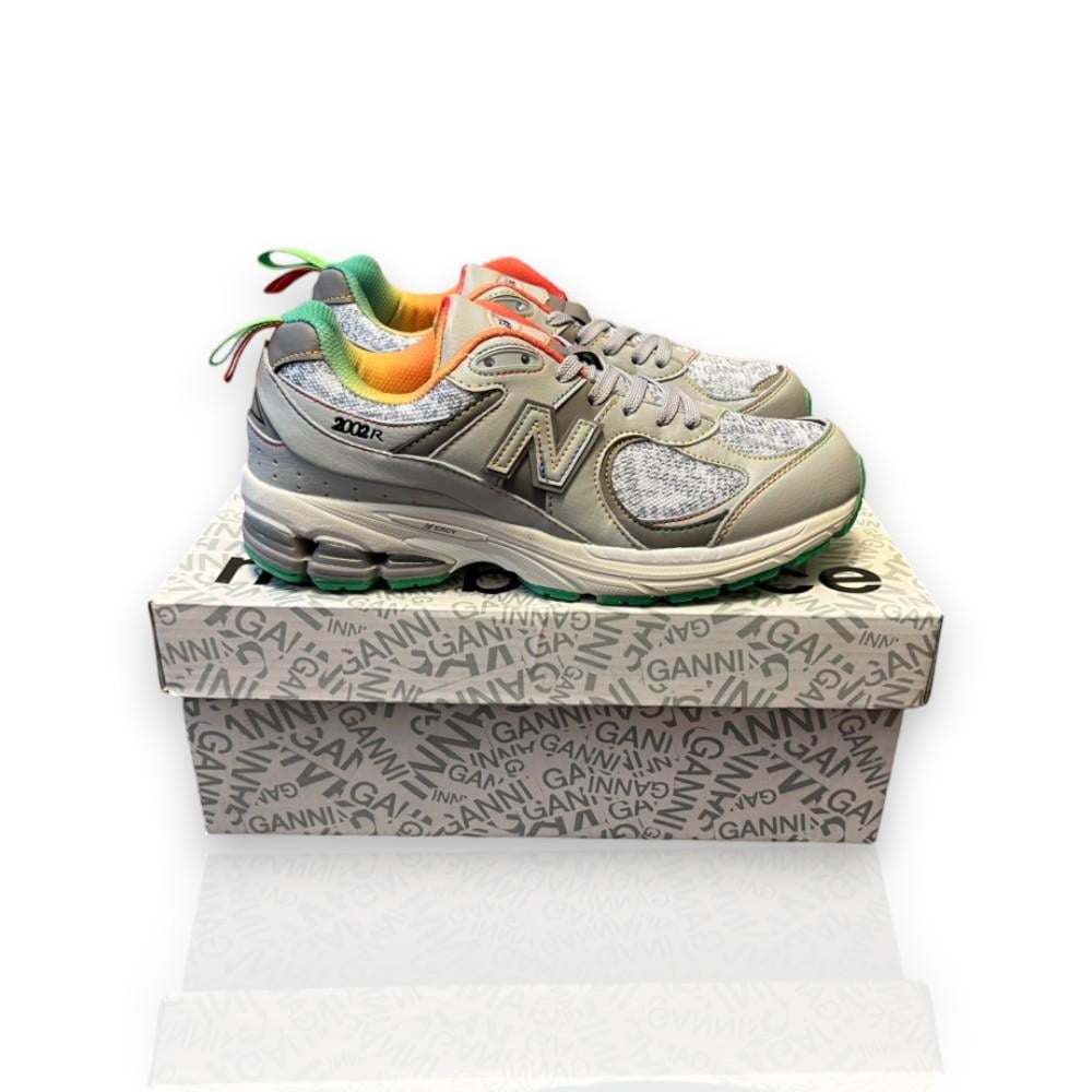New Balance 2002