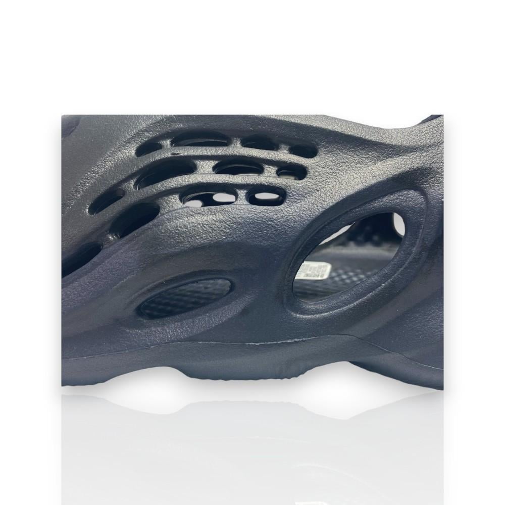 Adidas -Yeezy Boost Sandals -  أديداس