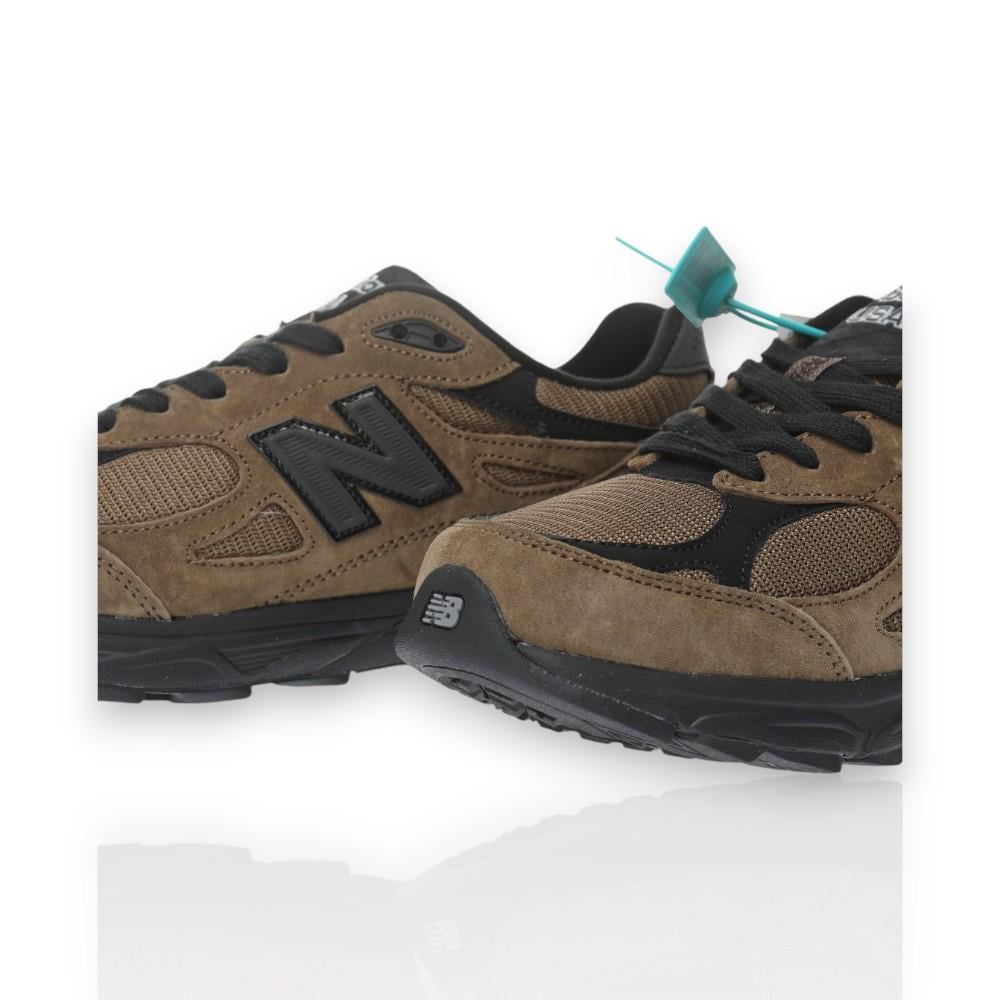 New Balance 990