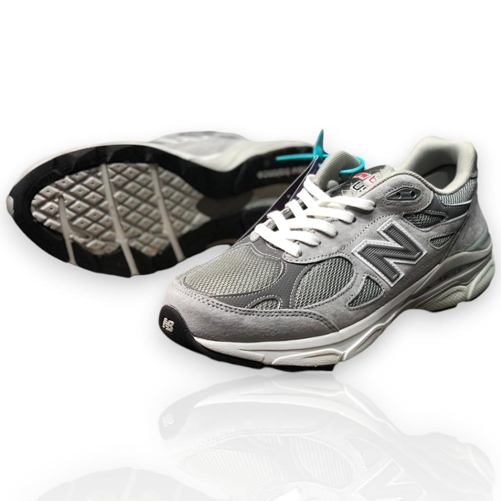 New Balance 990