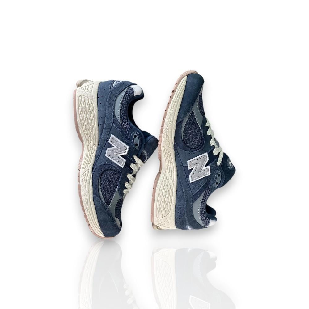 New Balance 2002