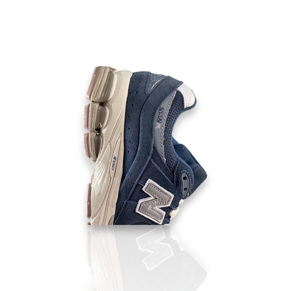 New Balance 2002