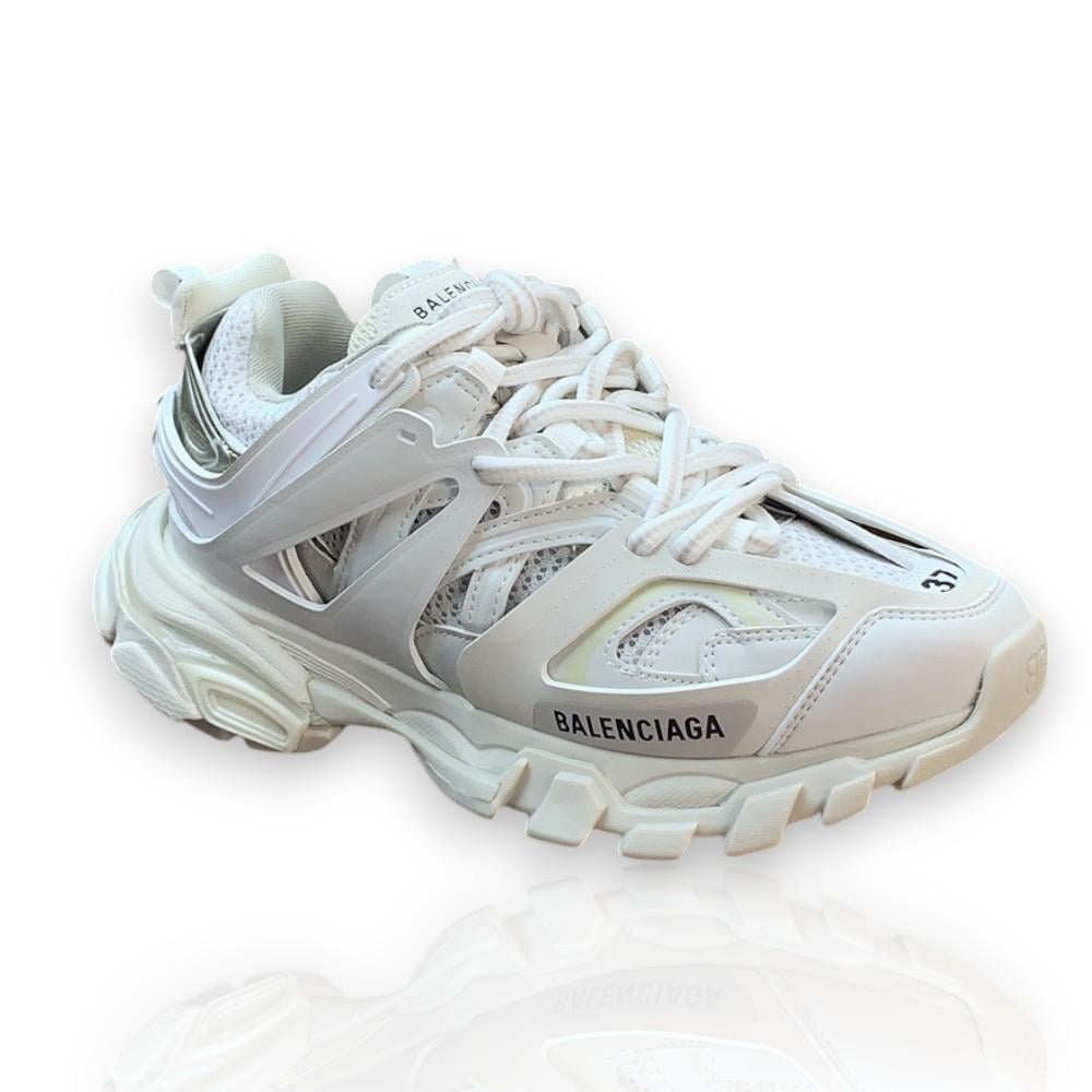 Balenciaga -بالينسياغا