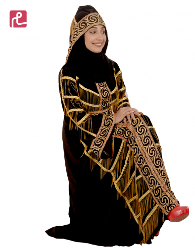 زي صنعاني بنقوشات ذهبية