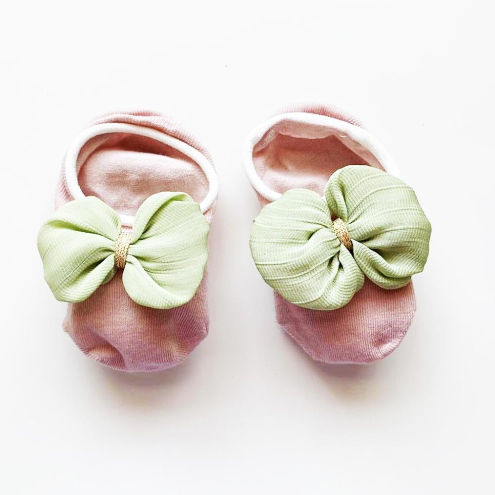 Elegant Bow Socks