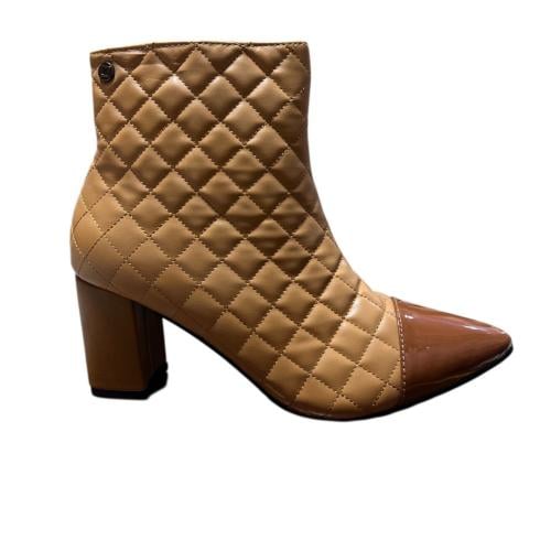 حذاء نسائي كعب يومي 1599 CAMEL