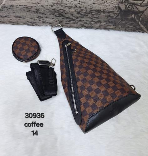 Louis Vuitton Men's Shoulder Bag حقيبة التميز