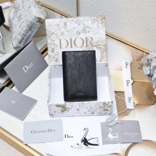 محفظه من Dior