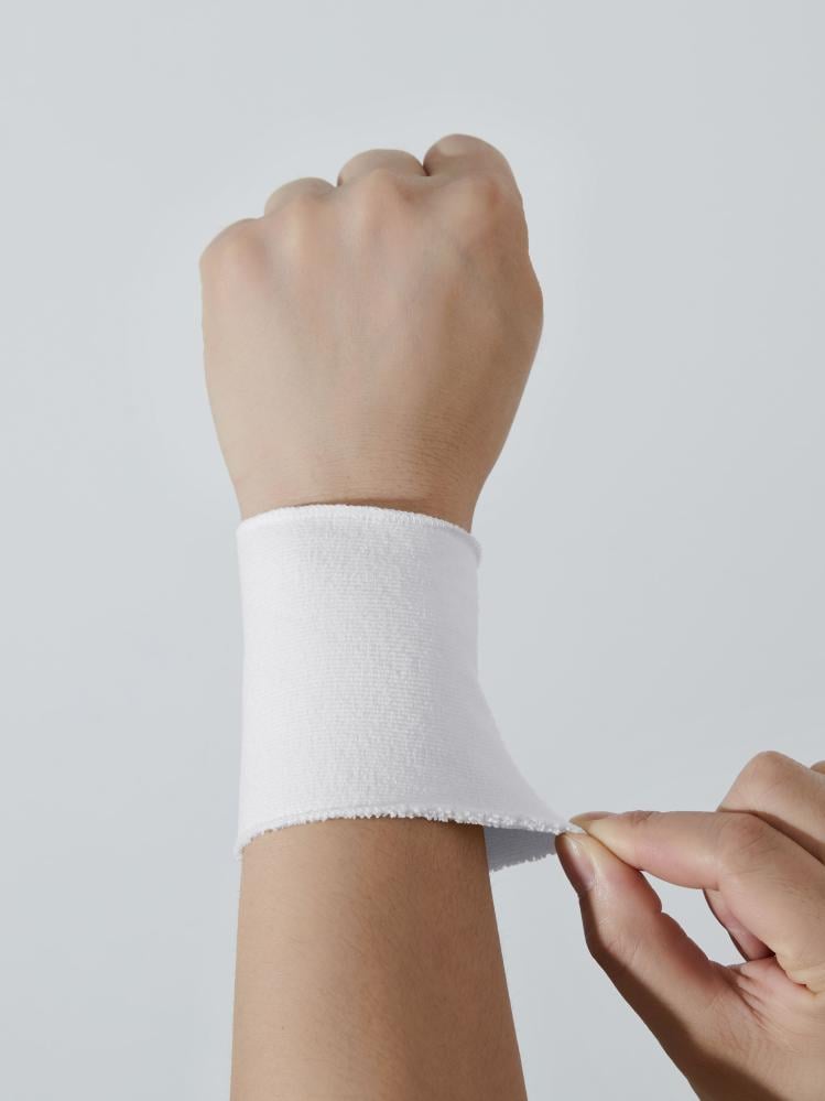 ربطة معصم للجيم - تجهيز كامل للتمرين مع ار جي