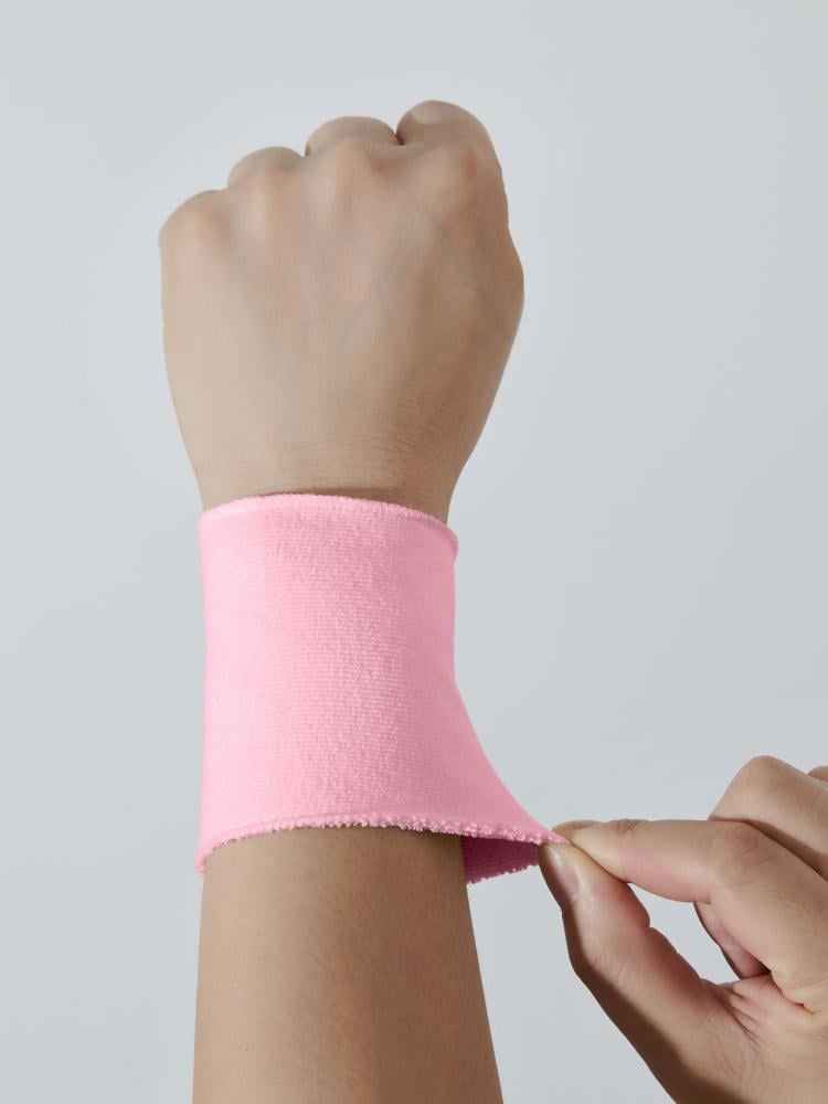 ربطة معصم للجيم - تجهيز كامل للتمرين مع ار جي