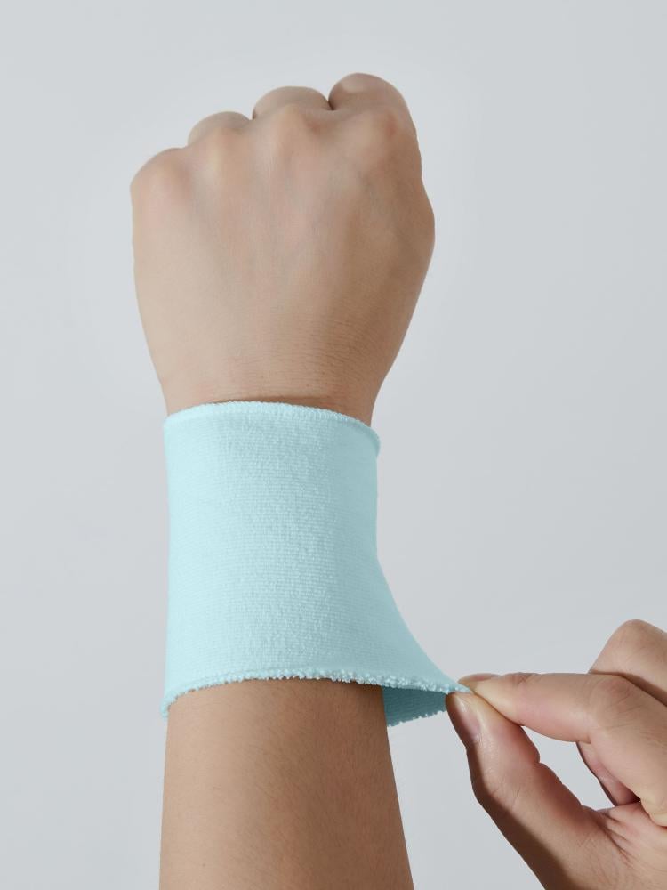 ربطة معصم للجيم - تجهيز كامل للتمرين مع ار جي