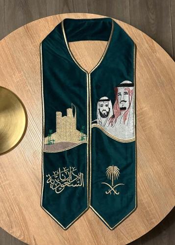 وشاح اليوم الوطني بشكل انيق