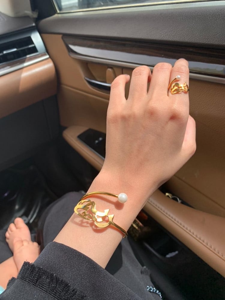 آسوآرة نسائية بتصميم الآسم