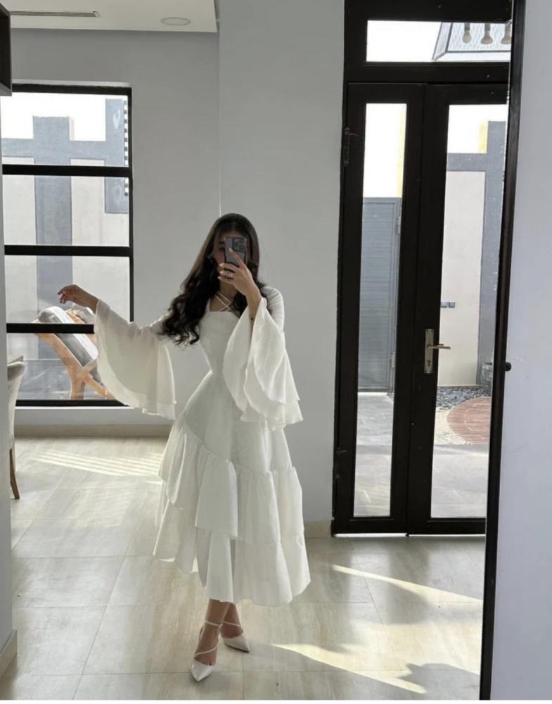 فستان ناعم انييق