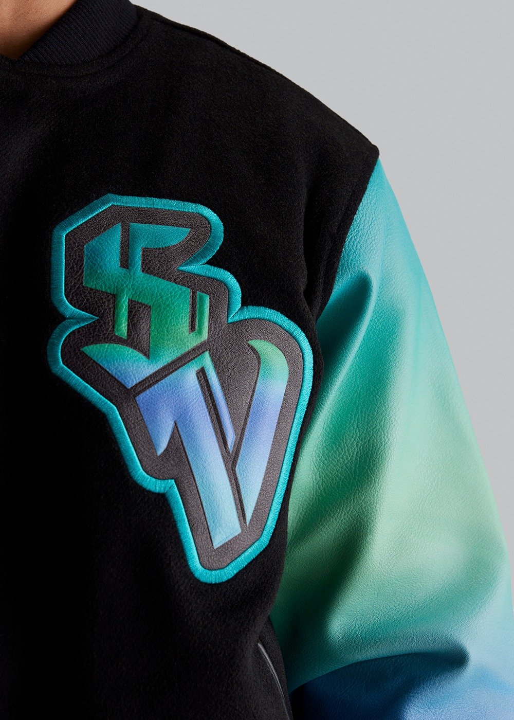 جاكيت افياتور SV قصّة واسعة (مناسب للجنسين)