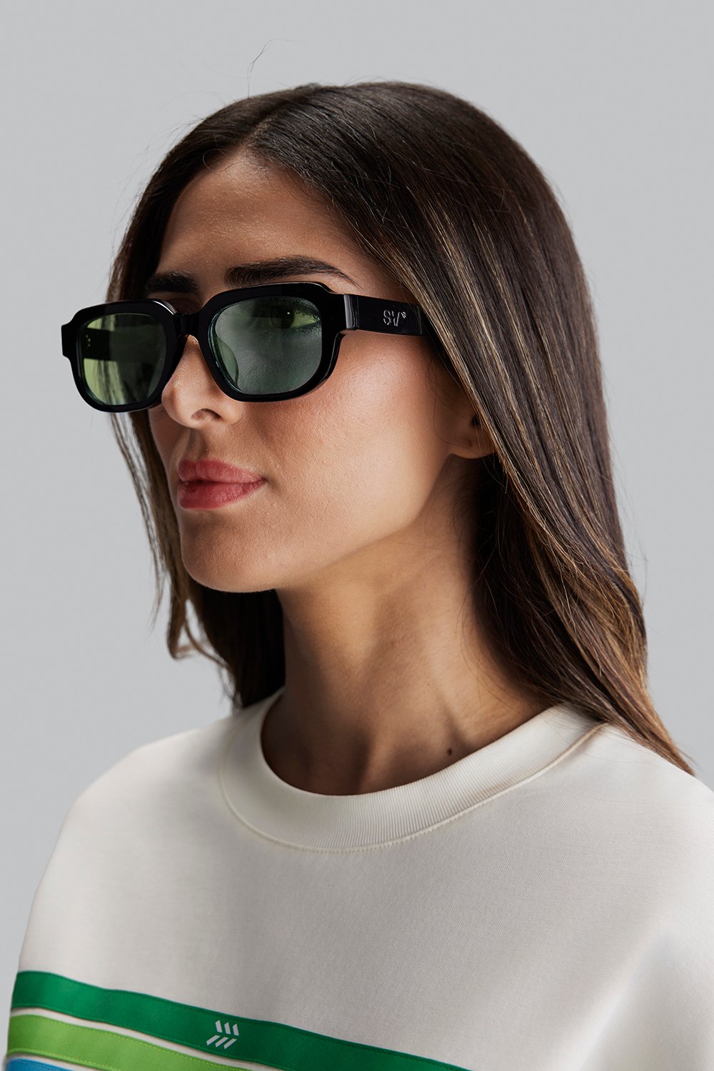 نظارة شمسية SV (مناسب للجنسين)