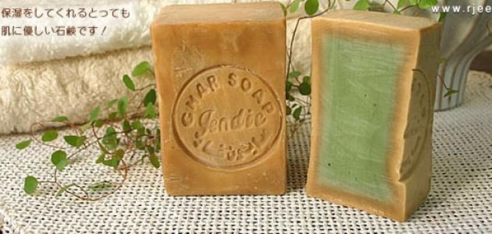 شامبو طبيعي غني بالفوايد