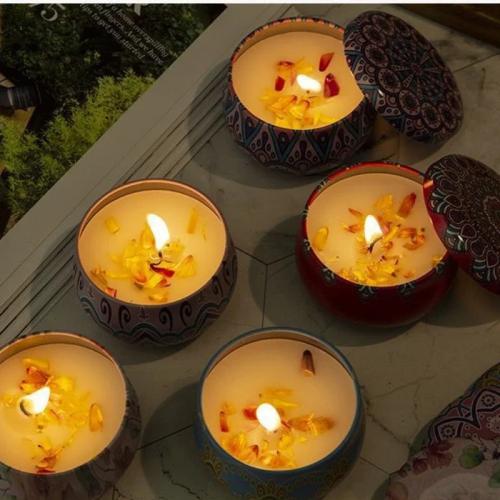 شموع عطرية بأرق الروائح الفرنسية