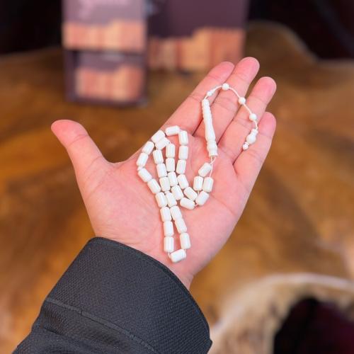 مسباح عظم جمل تمليكه