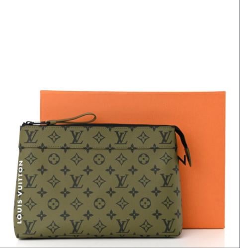 LV pouch