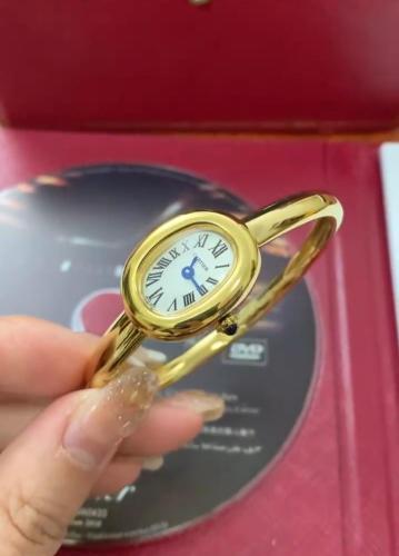 ساعة نسائية انيقة مودل بينوار - متجر تفاصيل