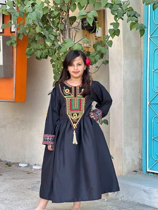 فستان تراثي بناتي انيق - متجر تفاصيل