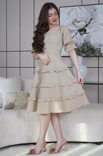 فستان قصير كلوش بطبقات لون بيج