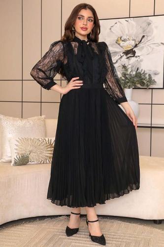 فستان دانتيل بكسرات ورباط عالرقبة