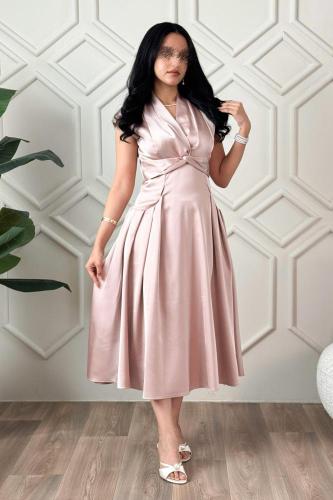 فستان ميدي بعقدة من الأمام لون وردي