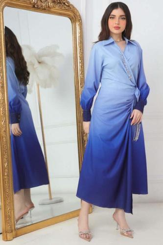 فستان لف مموج اللون برباط لون ازرق