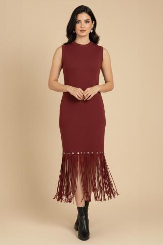 فستان شتوي مزين بهدب بأكمام كت لون كستنائي