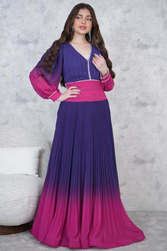 فستان شيفون طويل بليسيه مزين بالفصوص الفضية