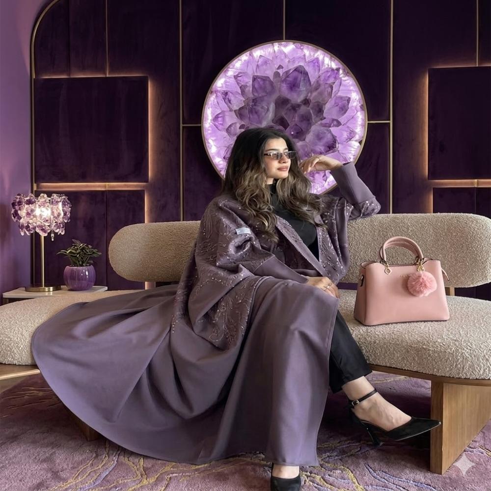 كيف تختارين الحقيبة النسائية المناسبة لكل إطلالة؟ دليل عملي للأناقة اليومية