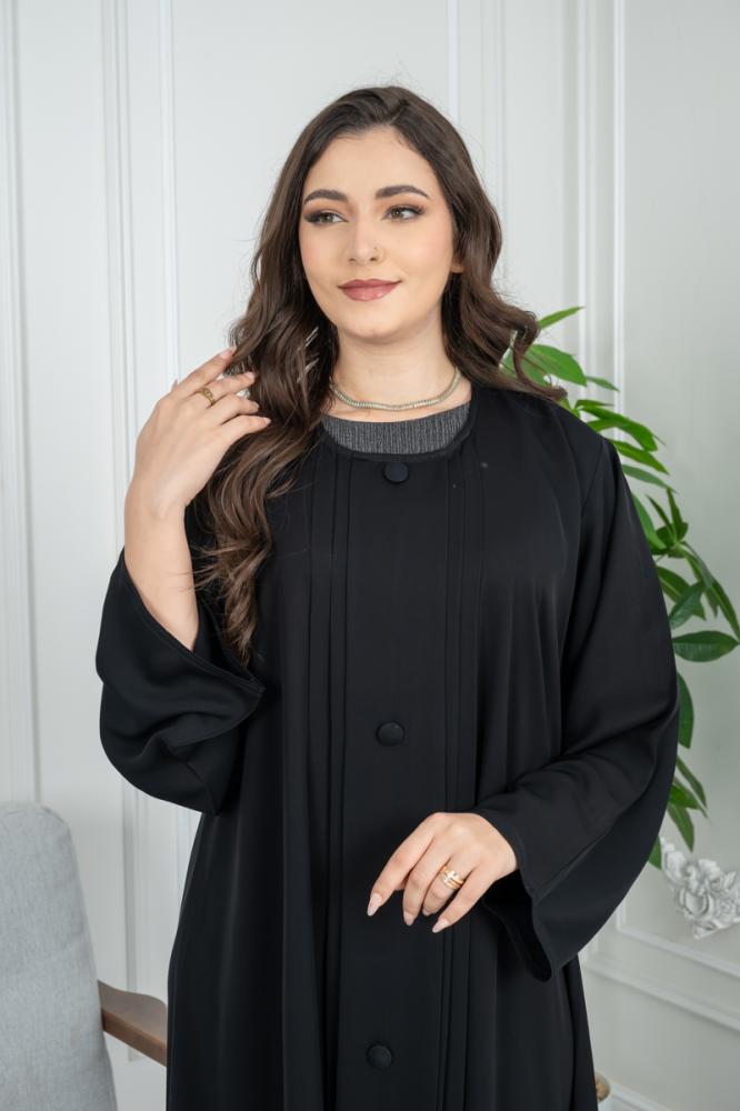 عباية مميزة بكسرات وازرار مميزة